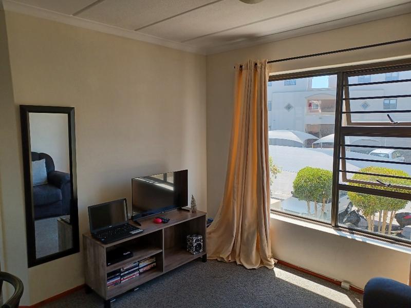 1 Bedroom Property for Sale in Parow North Western Cape